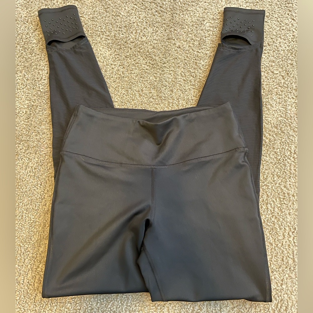 H&M mesh panel yoga tights